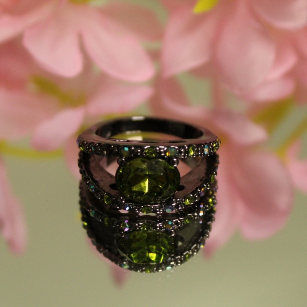 Premier Jewelry Ring Size 8